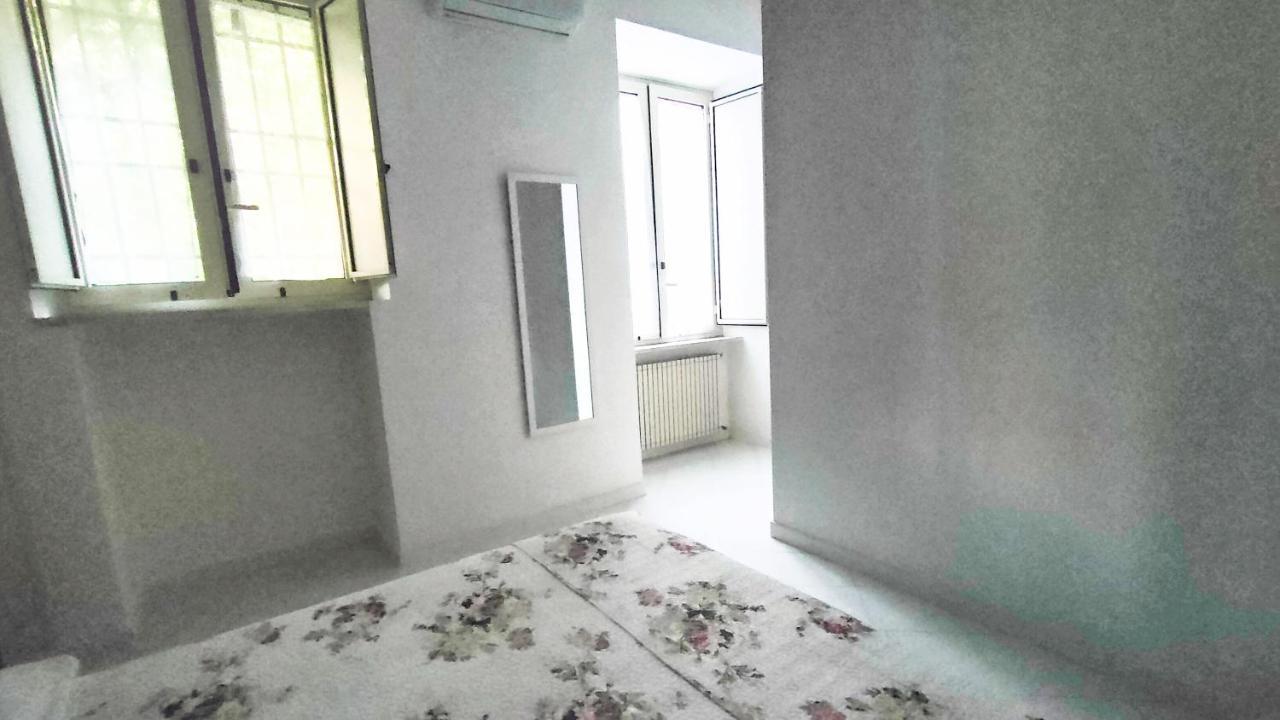 Casa Vacanza "Nonna Matilde" A Meta Di Sorrento, 600Mt Dal Mare, Casa Per 4 Exterior foto